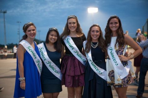 Elizabeth Turnbull, Ginny Tran, Marissa Stacy, Claire Drew, Cassidy Sampsom