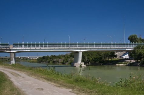 Border crossing to Nuevo Laredo, Mexico, from Laredo, Texas, USA.